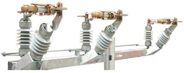 S&amp;amp;C. CUCHILLA ALDUTI 25KV 600A C/PERTIGA S&amp;amp;C